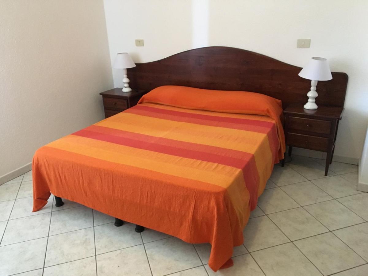 Aparthotel Su Petrosu Orosei Zewnętrze zdjęcie
